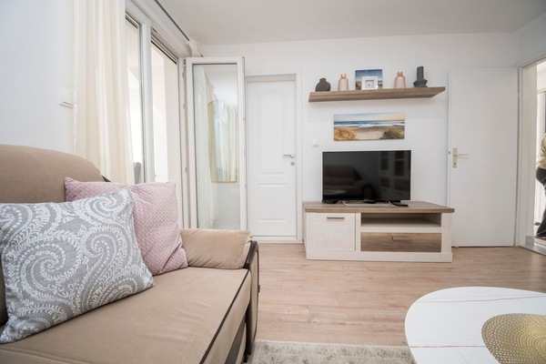Apartment (A1) | Living room