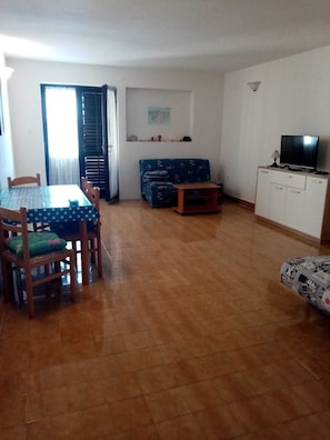 Apartment (A3) | Living room