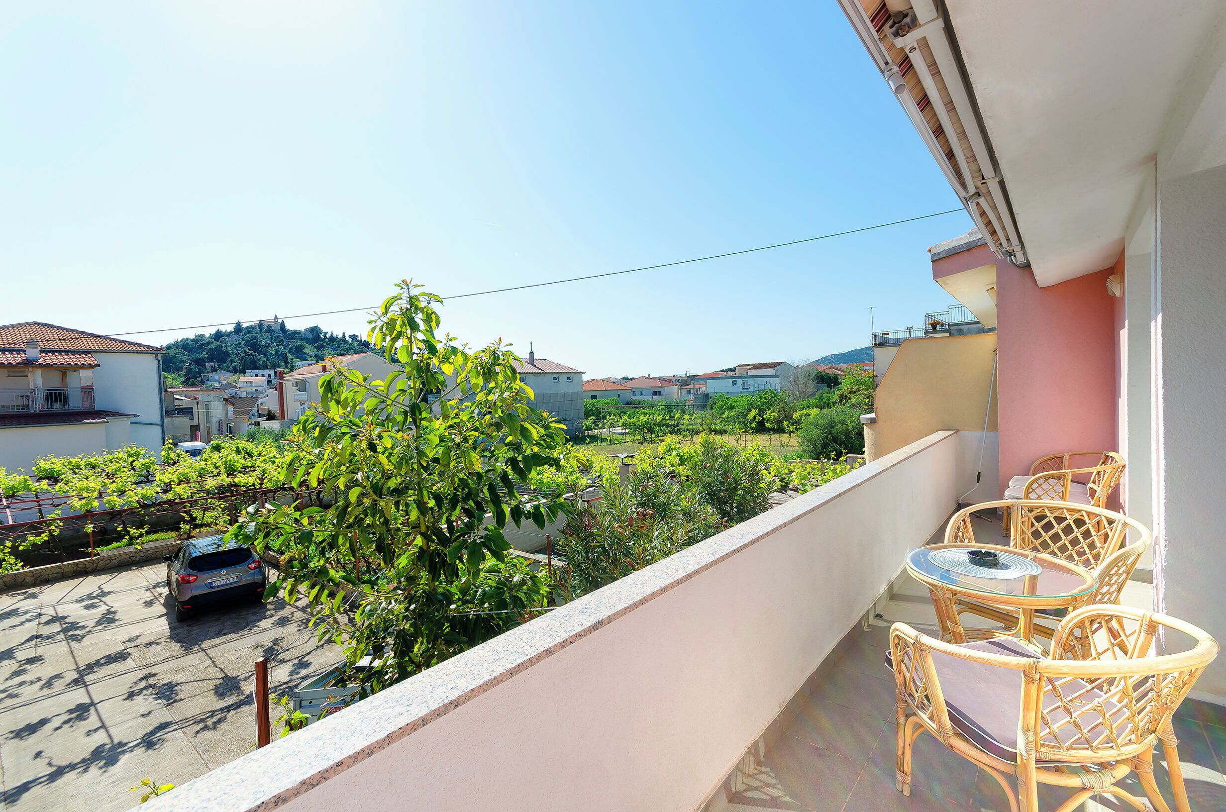 Apartment (A3) | Balkon