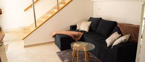 อพาร์ทเมนท์ (A1) | ห้องนั่งเล่น