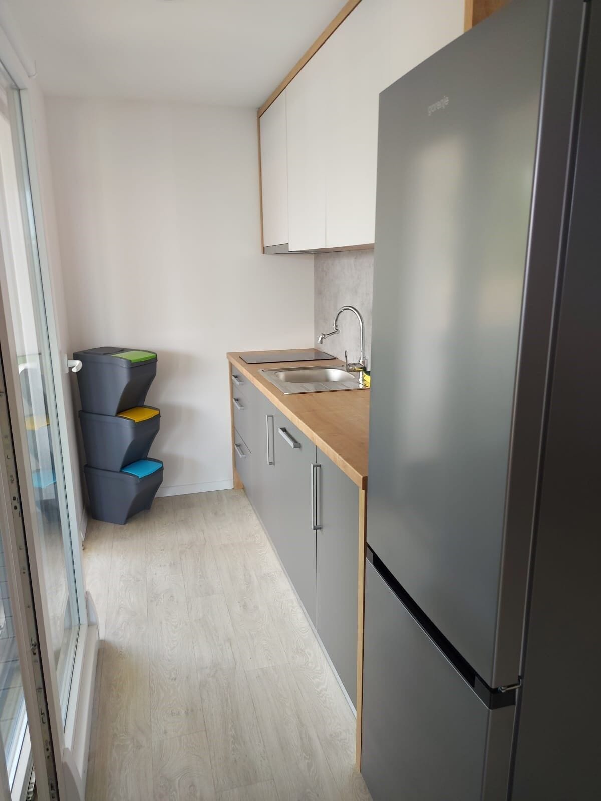 House | Private kitchen | Fridge, microwave, oven, stovetop
