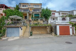 Building design - Apartments Marinero (Pakostane)