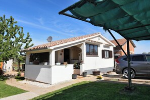 Reka bentuk bangunan