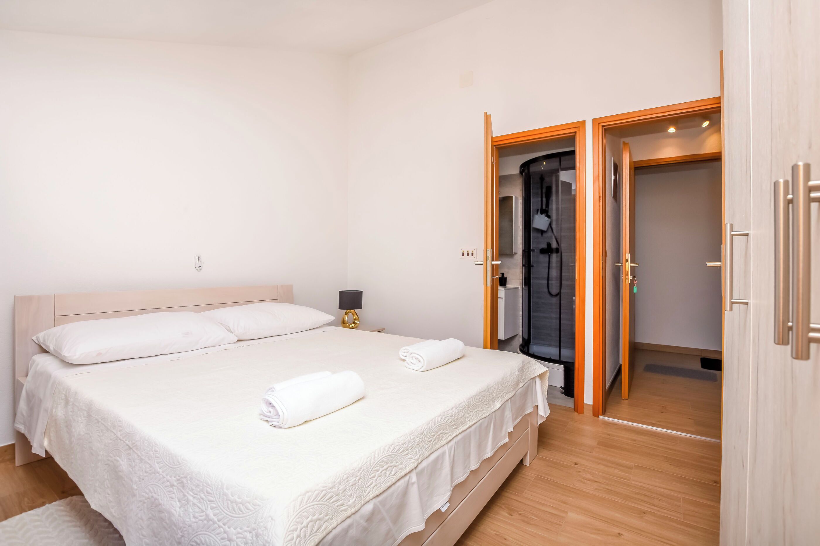 Apartment (A2) | Bügeleisen/Bügelbrett, kostenloses WLAN