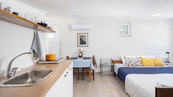 Studio (A1) | Innenbereich