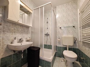 Apartment (A1) | Bathroom - Apartment Selce (Crikvenica)