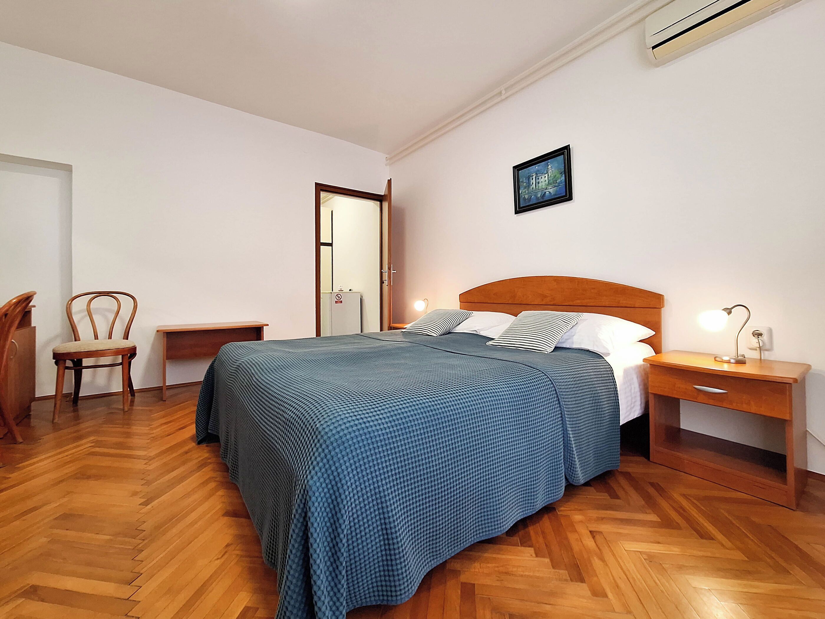 Caja de seguridad en la habitación y wifi gratis 