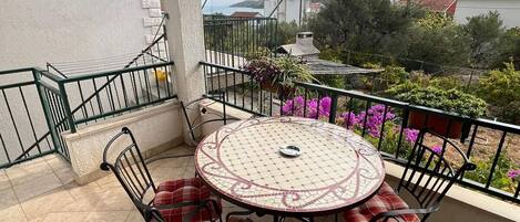 Apartment (A1) | Balcony