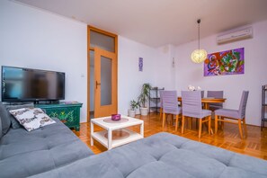 Apartment (A1) | Living room - Apartment Dani (Trogir)