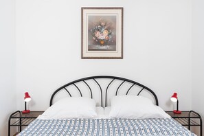 Tabla de planchar con plancha y wifi gratis 