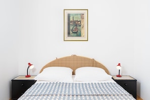 Apartamento (A1) | Ferros/tábuas de passar roupa, Wi-Fi de cortesia