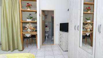 Estudio (A1) | Interior