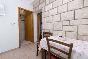 Apartment (A2) | Dining - Apartments Liza (Korčula)