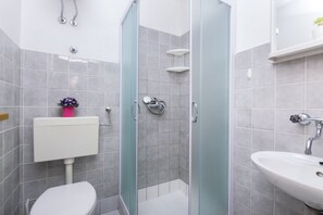 Studio (A1) | Bathroom - Apartments Liza (Korčula)