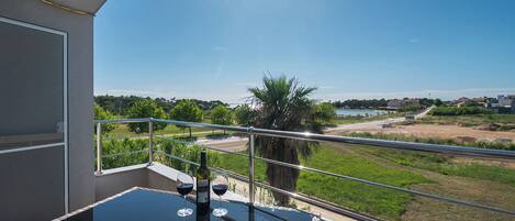 Apartment (A2) | Terrace/patio