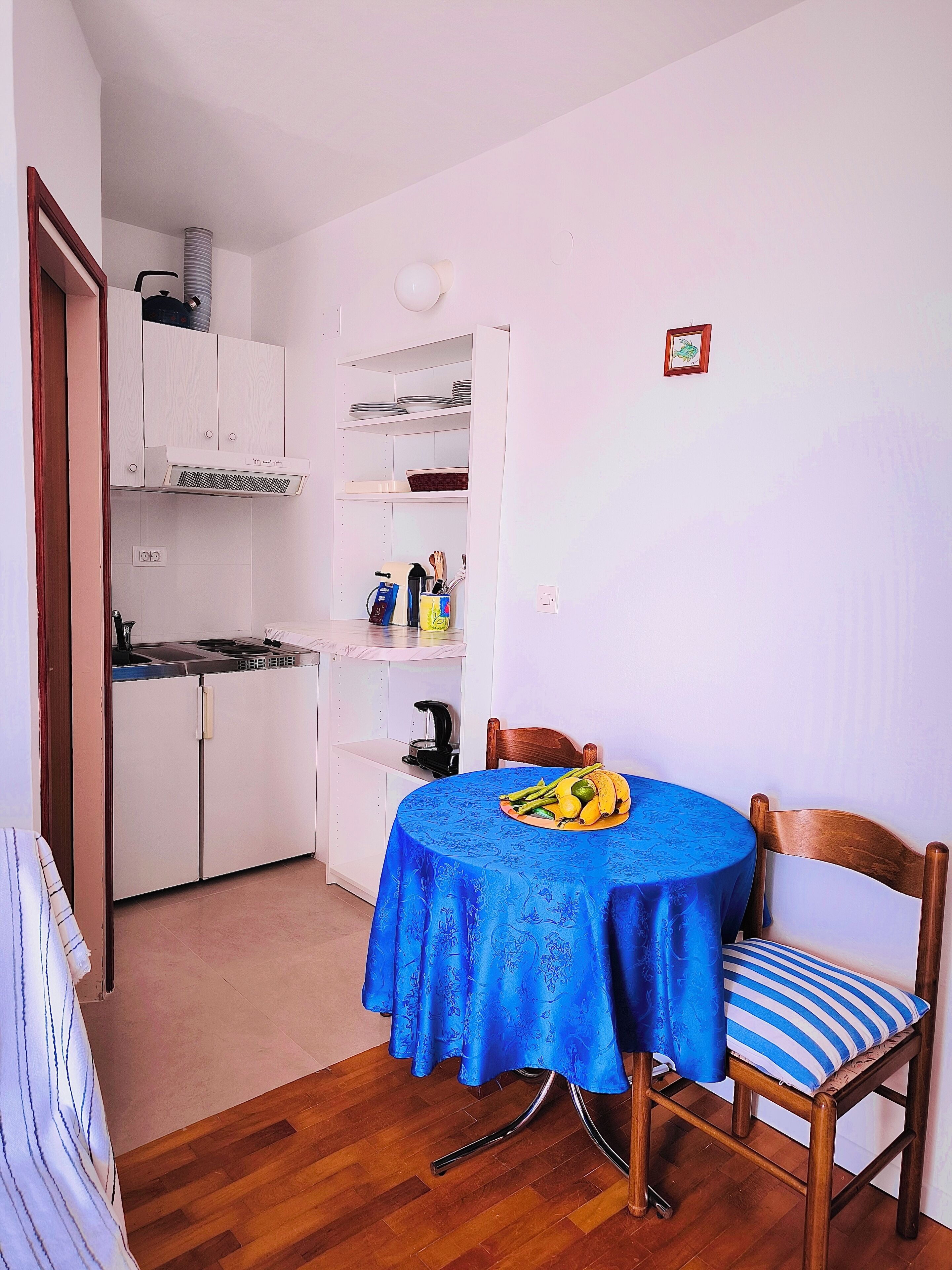 Apartment (A3) | Dining