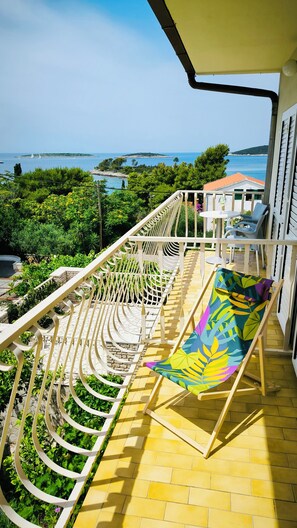 Apartamento (A1) | Sacada