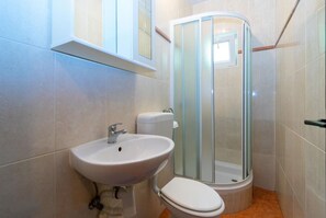 Apartment (A1) | Bathroom - Apartment Per (Novalja)
