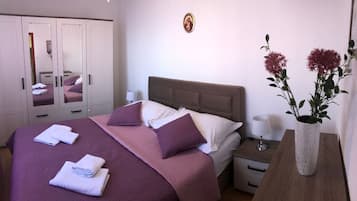 Apartment (A1) | Iron/ironing board, free WiFi