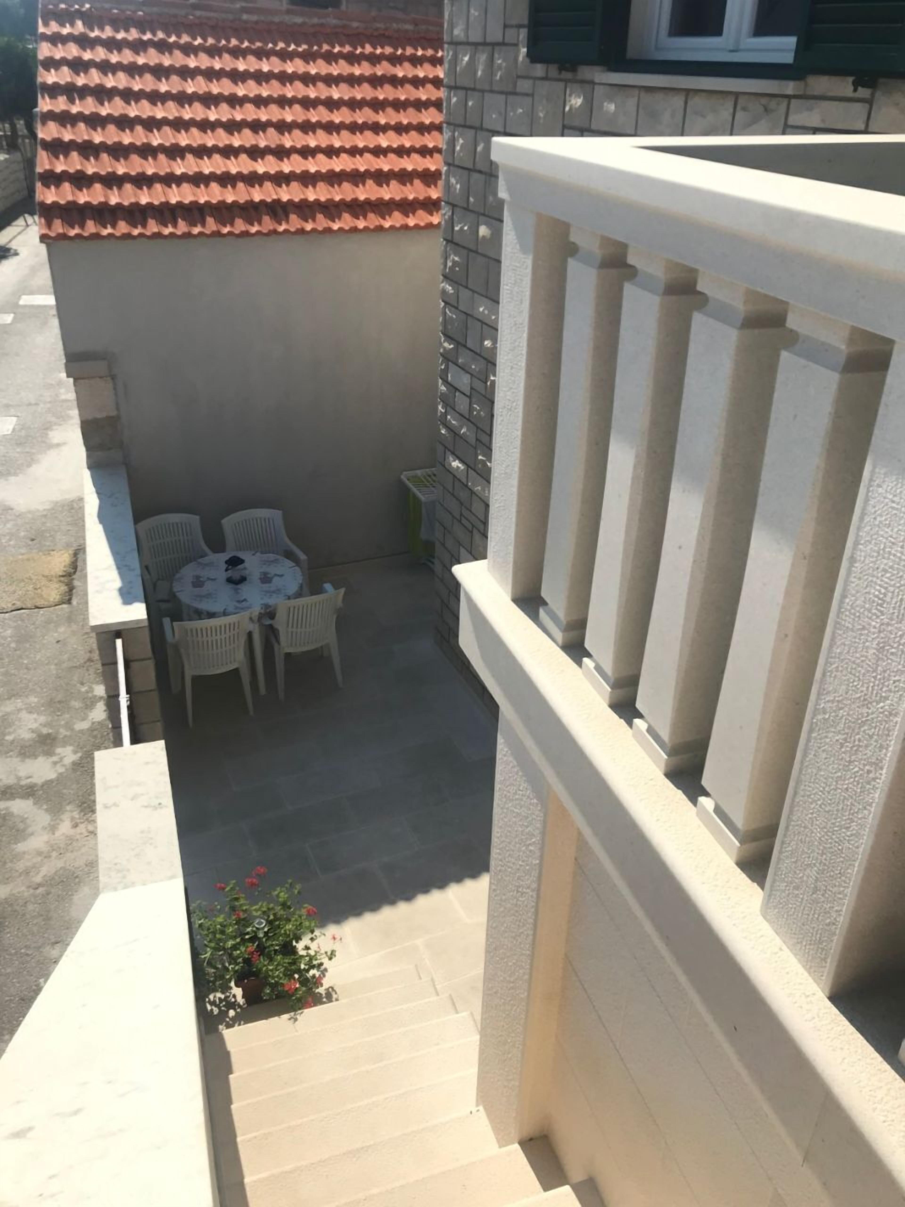 Apartemen (A1) | Eksterior