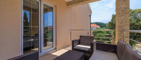 Apartment (A1) | Balcony