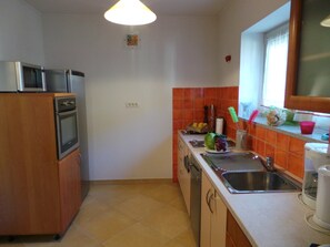 Apartment (A2) | Private kitchen - Apartments Rita (Lovran)