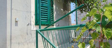 บริเวณภายนอก