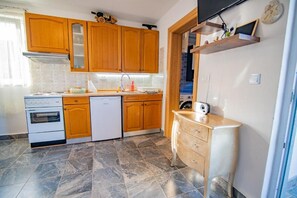House | Private kitchen - House Matan (Tisno)