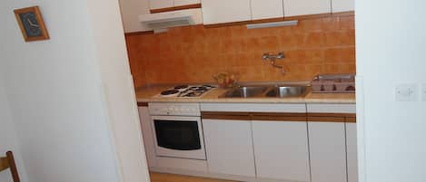 Huoneisto (A1) | Yksityinen keittiö