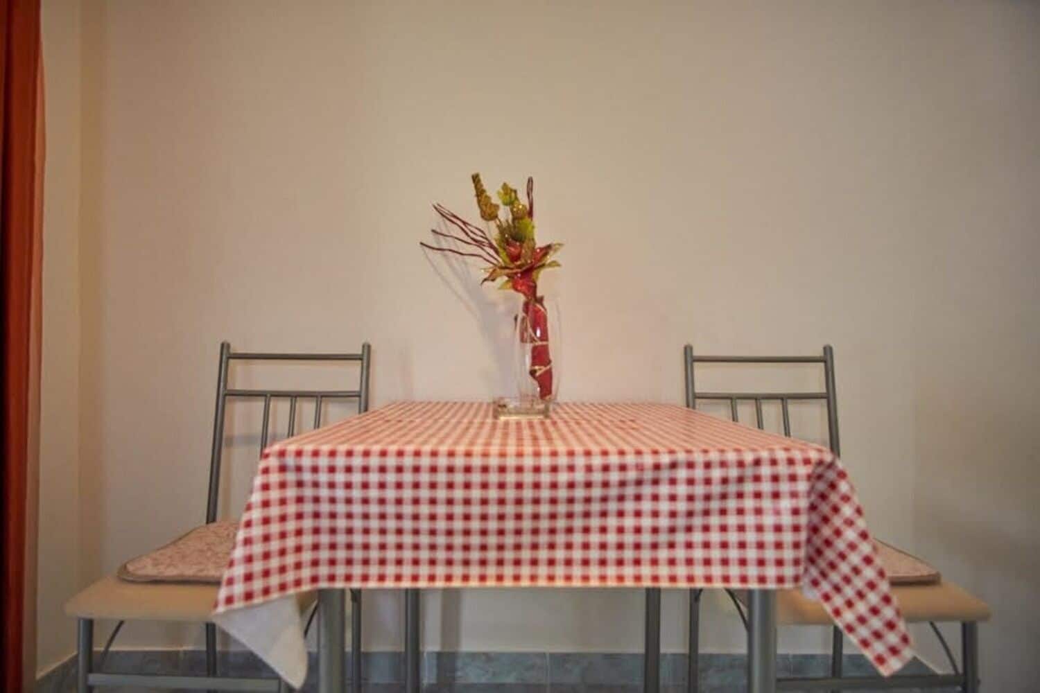 Apartment (A2) | Speisen