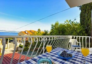 Apartment (A1) | Terrace/patio - Apartments Mar (Sutivan)