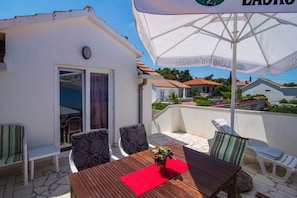 Apartment (A1) | Terrace/patio