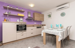 Appartement (A1) | Cuisine privée | Réfrigérateur, un four, surface de cuisson, lave-vaisselle