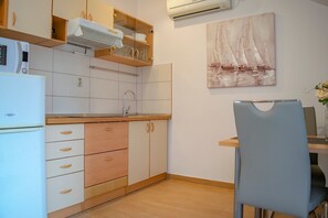 Apartment (A3) | Private kitchen | Fridge, microwave, stovetop, espresso maker