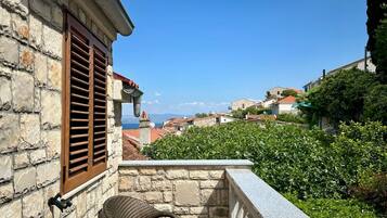 Apartment (A3) | Balcony