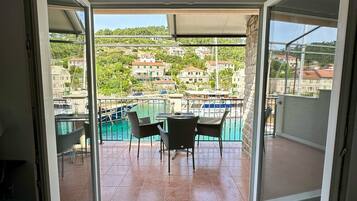 Apartment (A1) | Living room