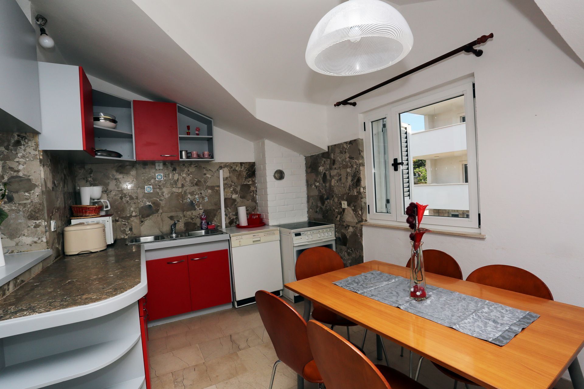 Apartment (A1) | Private kitchen | Fridge, microwave, oven, dishwasher