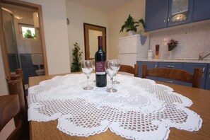 Dining - Apartments Zoki (Vis)