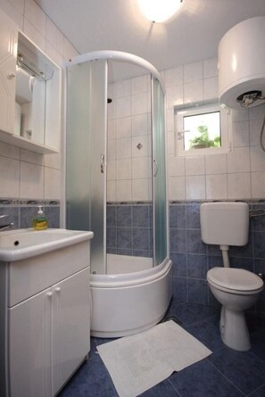 Apartment (A2) | Bathroom - Apartments Zoki (Vis)
