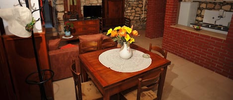 Apartment (A1) | Living room