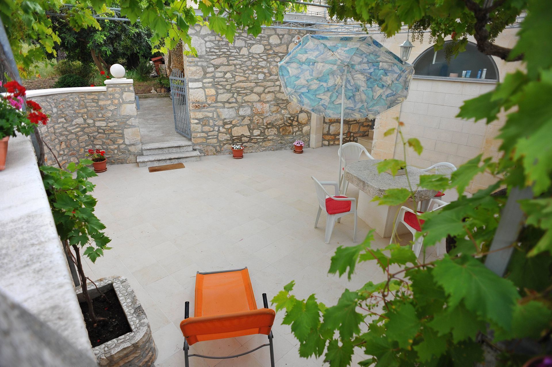 Studio (A4) | Terrace/patio