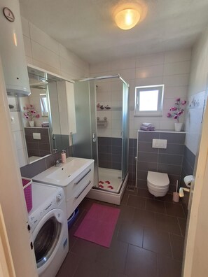 Apartment (A1) | Bathroom - Apartments Marino (Supetar)
