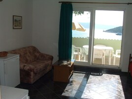 Apartment (A2) | Living room