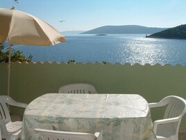 Apartment (A2) | Terrace/patio