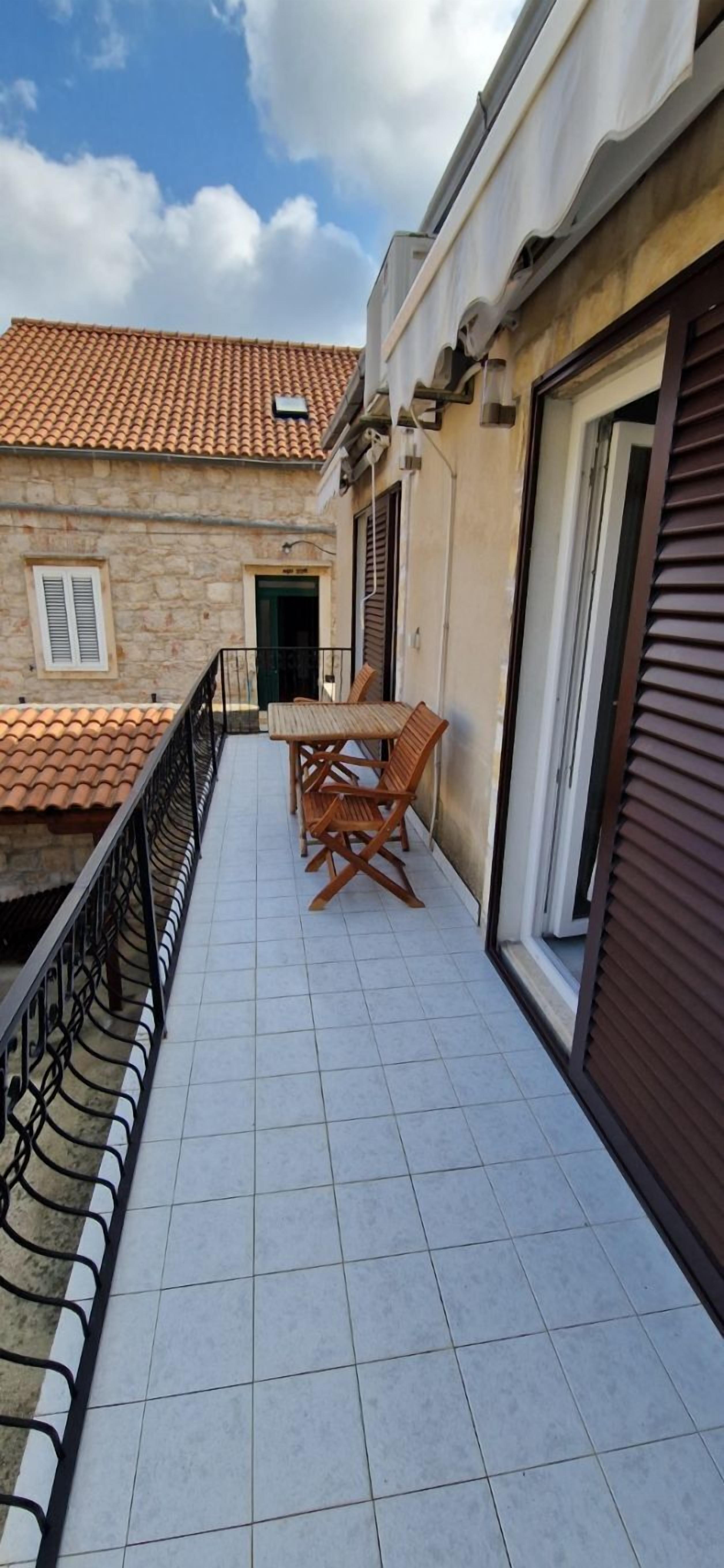 Apartment (A1) | Balcony