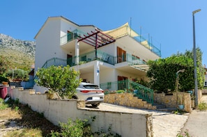 Building design - Apartments Josip (Jelsa)
