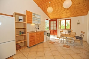 Apartment (A6) | Private kitchen | Fridge, microwave, oven, stovetop - Apartments Josip (Jelsa)