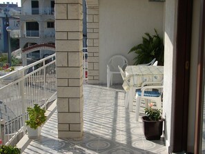 Apartment (A1) | Courtyard - Apartments Tone (Trogir)