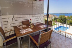 Apartment (A3) | Balcony - Apartments Vinko (Primosten)
