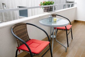 Apartment (A3) | Terrace/patio - Apartments Petri (Tisno)